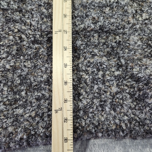 Tahari vest with hood, 33 inches long - Picture 4 of 9